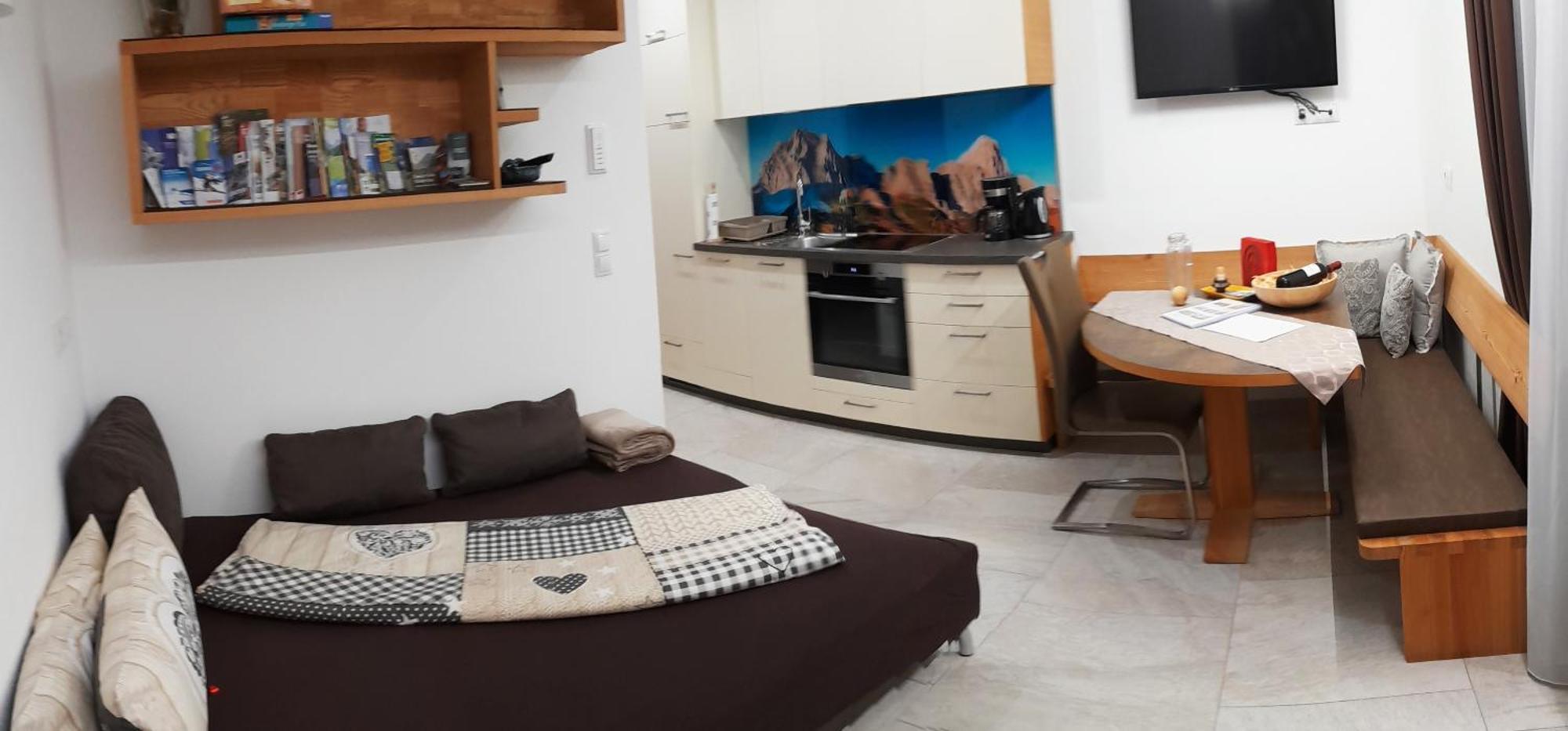 Schwarzenstein Apartment *