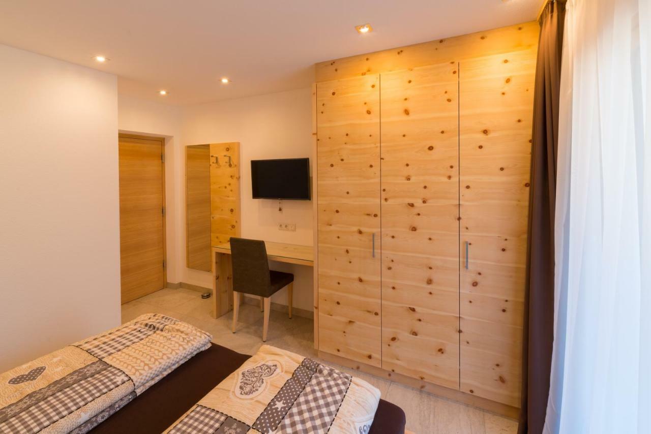 Apartment Schwarzenstein *